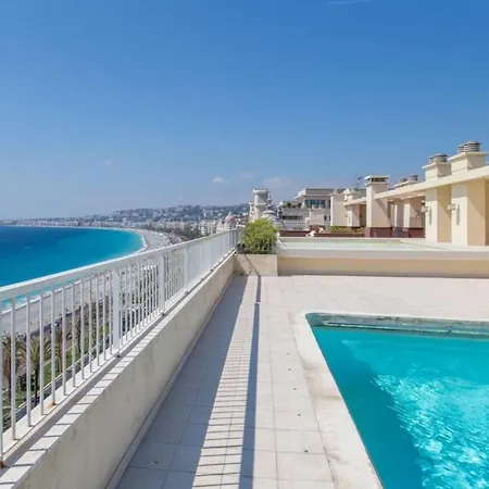 Royal Promenade Pool Terrace Sea View Air Conditioning شقة *