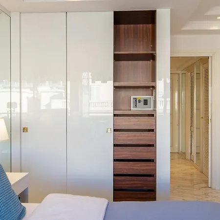 Royal Promenade Pool Terrace Sea View Air Conditioning شقة *