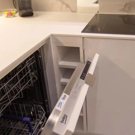 Royal Promenade Pool Terrace Sea View Air Conditioning * نيس