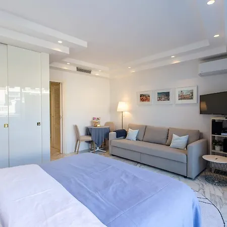 Royal Promenade Pool Terrace Sea View Air Conditioning شقة نيس