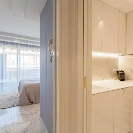 Royal Promenade Pool Terrace With Sea View Apartamento *